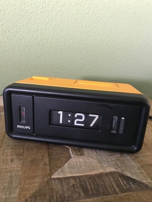 Philips - Alarm clock - HR 5272