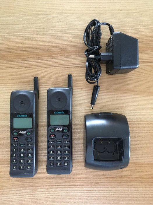 2 Siemens S4 - Mobile phone - Without original box