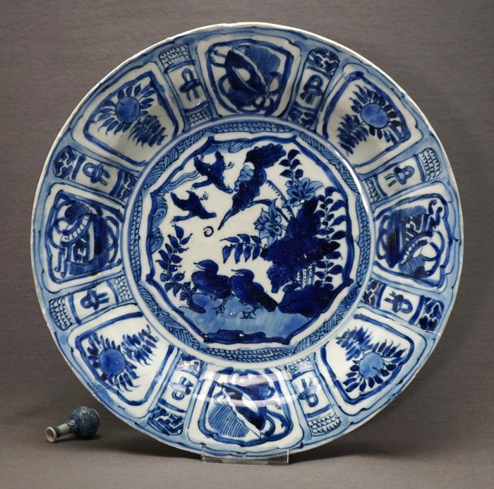 Saucer - Kraak porcelain - 瓷 - 中国 - Wanli (1573-1619)