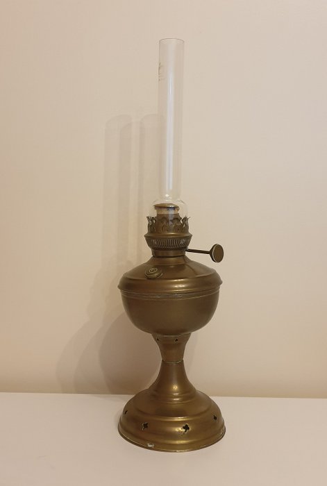 Old copper oil lamp (1) - Copper