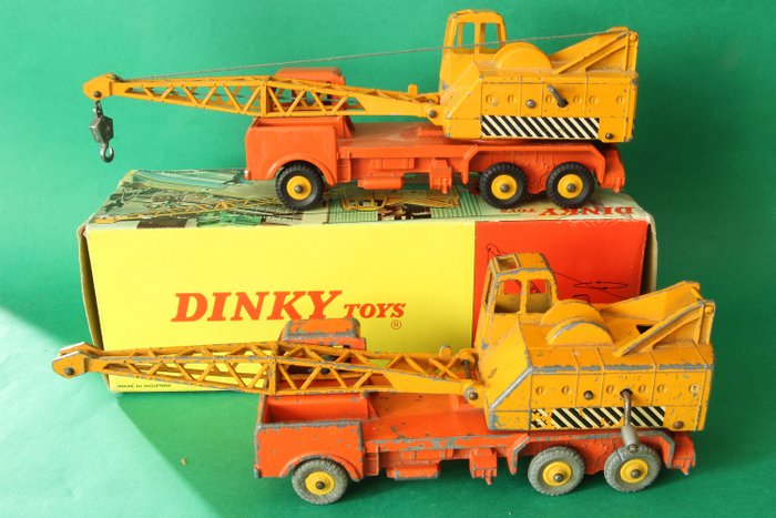 C Dinky 972 20 Ton Coles crane water-slide