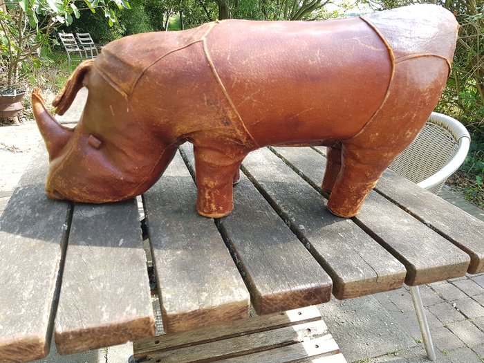 Dimitri Omersa - Omersa / Sarreid leather rhino footstool