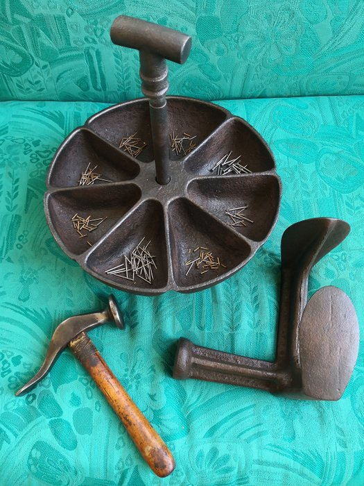 Oude schoenmakersapparatuur - Cast Iron