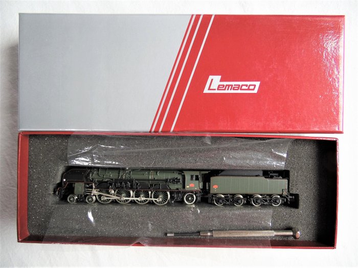 Lemaco N - 022/1 - Steam locomotive with tender - 241 P 16 Mulhouse - SNCF