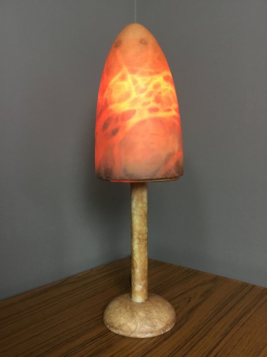 Albasten lamp in Paddestoel-vorm - Albast