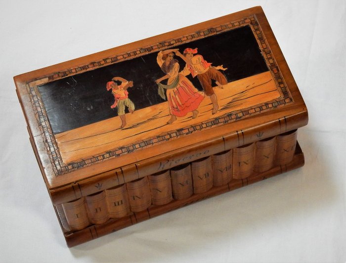 Sorrentine wooden box with jewelry inlay - Wood