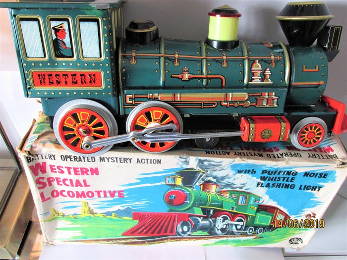 Modern Toys - Large Tinplate Train battery operated Western Special Locomotive Floor Train - 1960-1969 - Japan