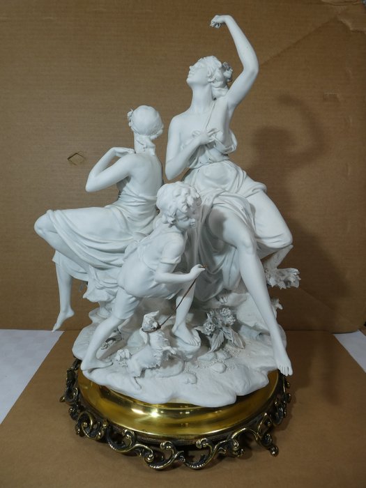 Benacchio, Triade - Impressive biscuit group of statues - Porcelain