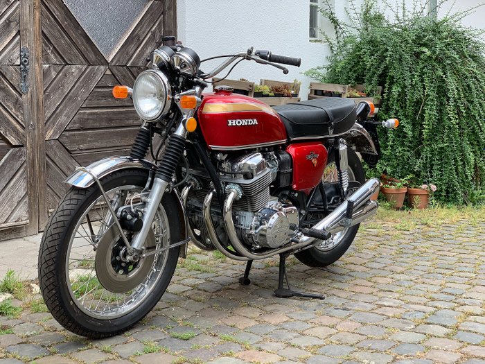 Honda - CB 750 Four K2 - 750 cc - 1973