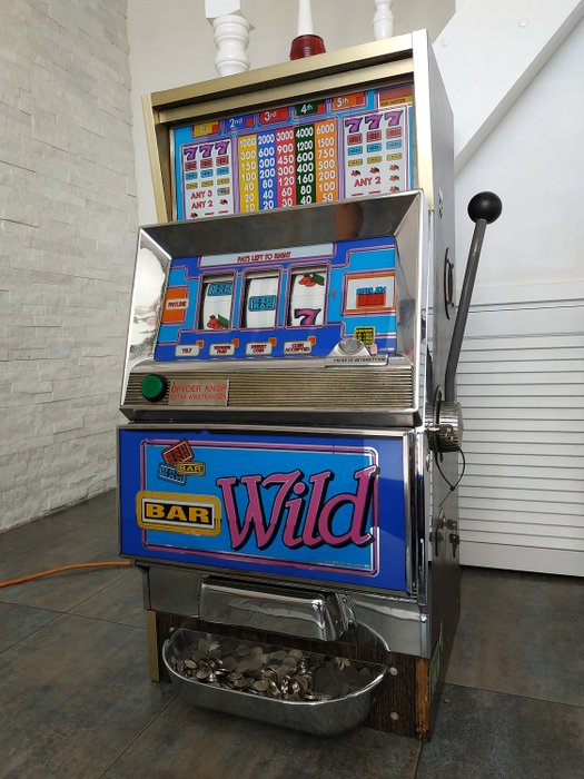 BALLY - BALLY FORTUNA - One-armed bandit Bally E2000 slot machine (1) - Wood Chrome