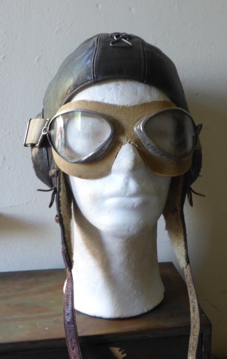 Allemagne - Armée de l’air - Casque de pilote et lunettes d'aviateur (allemand) - 1940