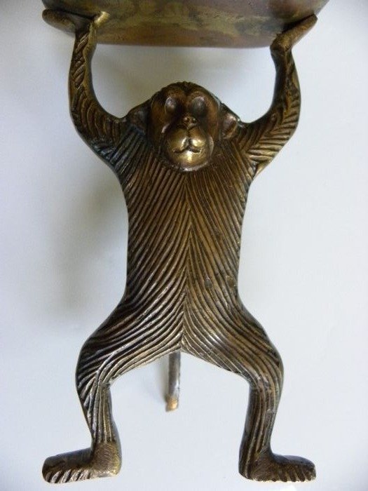 Monkey with tray (1) - Art Deco - Bronze