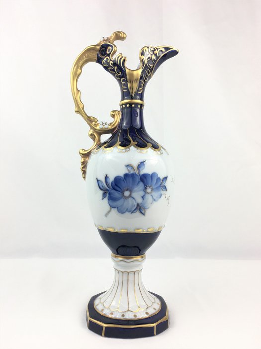 Royal Dux - 鈷藍色和金色的水壺 - 瓷器