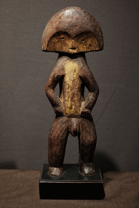 Figure - Wood - Nazeze -Provenance Fily Keita - Zande-Yanda - Congo DRC 