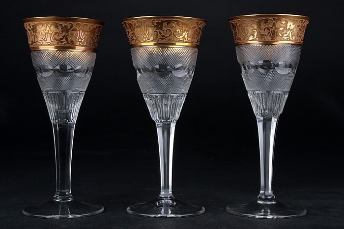 Moser - Um conjunto de copos de vinho - Vidro