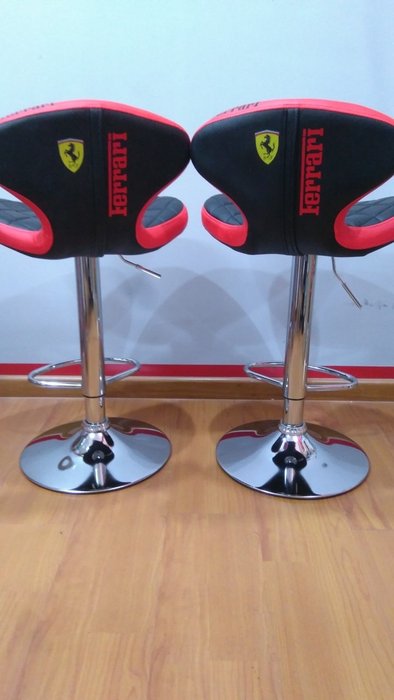 Taburetes de barra - Stool - Ferrari Automobili - 2019