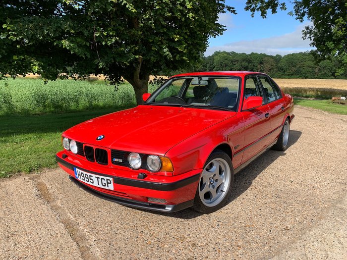 BMW - M5 (E34) - 1990
