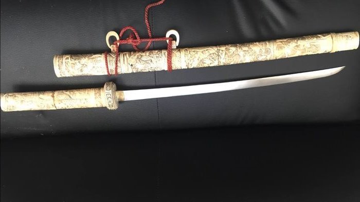japoński rzeźbiony miecz kości (1) - Kość, Stal - Japonia - XIX wiek