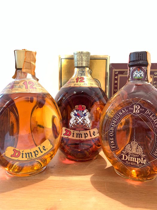 Dimple 12 years old De Luxe Scotch Whisky - b. 1970er Jahre, 1980er Jahre - 75 cl - 3 flaschen