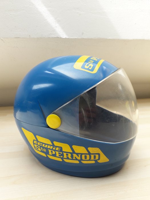 Ste Pernod - Sugar bowl "Ste Pernod" in Formula 1 helmet (1) - Plastic