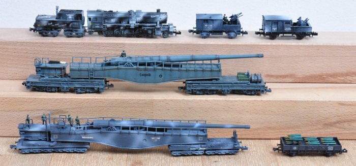 Arnold Rapido, Minitrix N - Unitate de tren - 6-TLG. Set de trenuri militare cu locomotivă cu abur Minitrix clasa 52 - Deutsche Wehrmacht, DR (DRB)