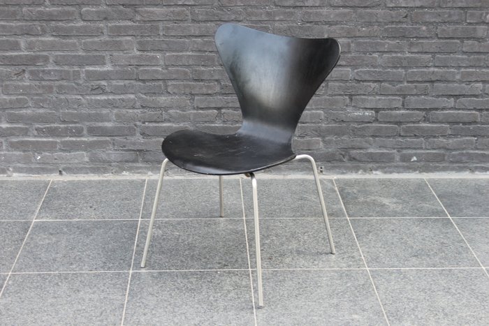 Arne Jacobsen - Fritz Hansen - Chair - vlinderstoel series 7 -  first production serie 1953!!
