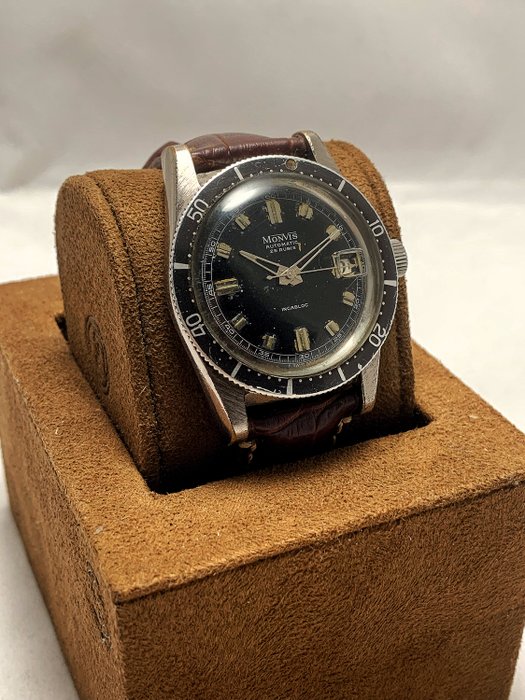 Monvis  - Nice Vintage Diver, 25 Rubis, 20 Atmos - Herre - 1970-1979