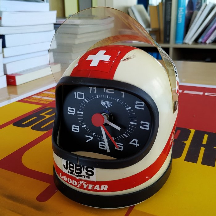 Hjelm - HEUER - Vintage Commemorative F1 Clay Regazzoni Clock / Helmet - NO RESERVE - 1976