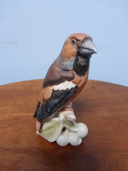 Goebel - Figurine Goebel oiseau Hawfinch - Porcelaine