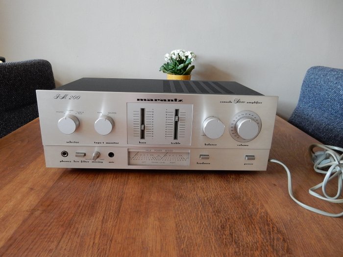 Marantz - PM 200 - Amplifier