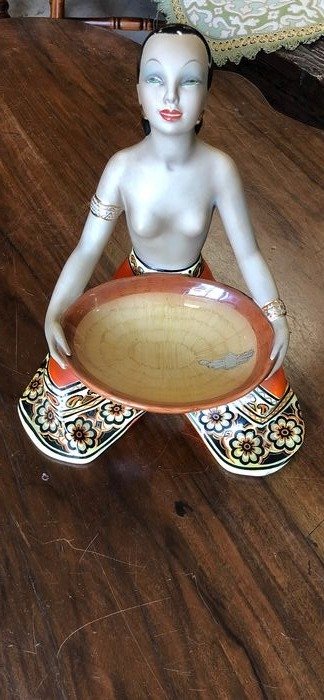 C.I.A Manna Torino - statuie-figurina - Ceramică