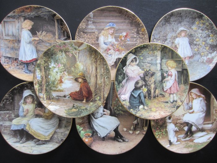 Wedgwood - plates from the series Yesterday's Child (8) - Porcelain