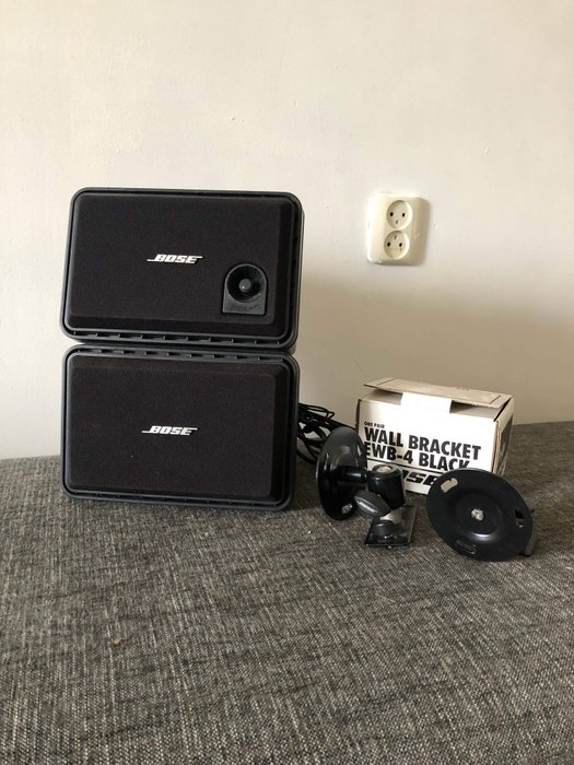 Bose Lifestyle Powered Speaker system owners guide 