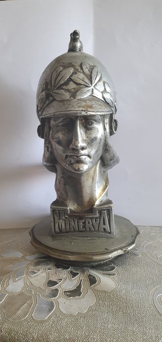 徽章/吉祥物 - Minerva - Minerva hood/radiator ornament signed by P. de Soete - 1932-1932