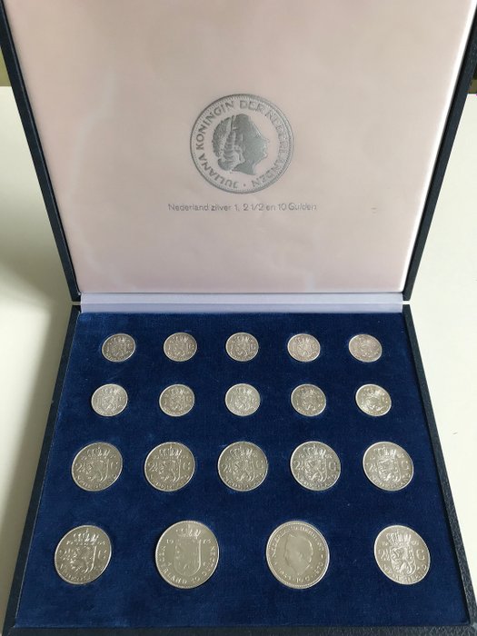 荷蘭 - 1. 2 1/2 & 10 Gulden 1954/1973 Juliana zilverset - 19 stuks  - 銀
