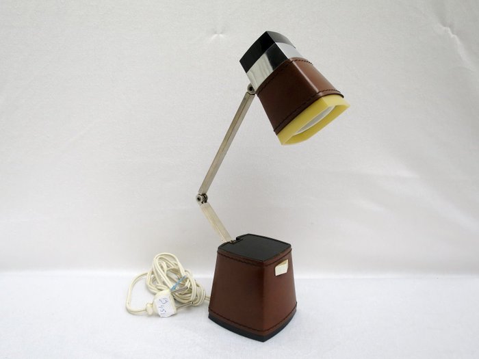 Tada Kiko - desk lamp - Taki Light "iris" TL-83