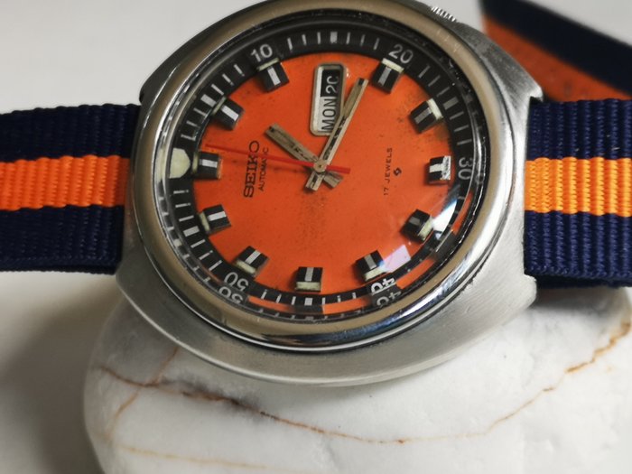 Seiko - Rally Diver 6106-7107-Ufo Case Sport watch - Men - 1960-1969 |  Barnebys
