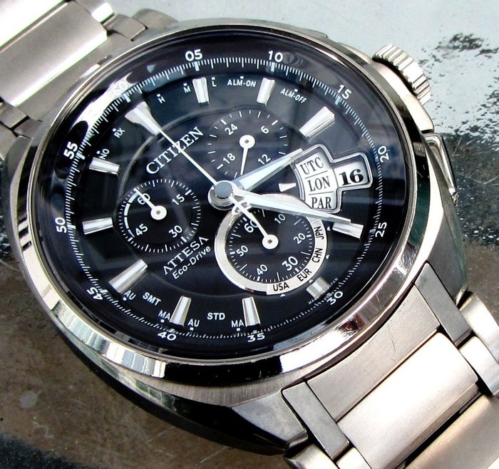 Citizen - Eco Drive Atomic Attesa World Time Perpetual Radio Controlled Chronograph - BY0020-59E / ATD53-3011 B620 - 男士 - 2011至今