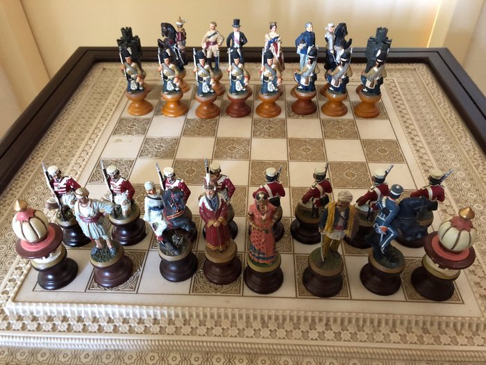 Chess game, Chess table - Lucknows beleiring av tre, tinn og kobber. (Franklin Mint)
