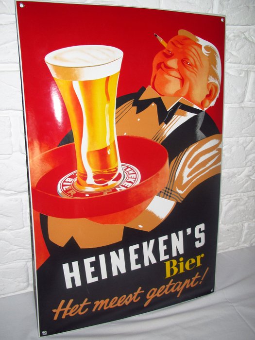 Heineken brouwerij - Heineken, bier het meest getapt, gebold emaille bord - 1990