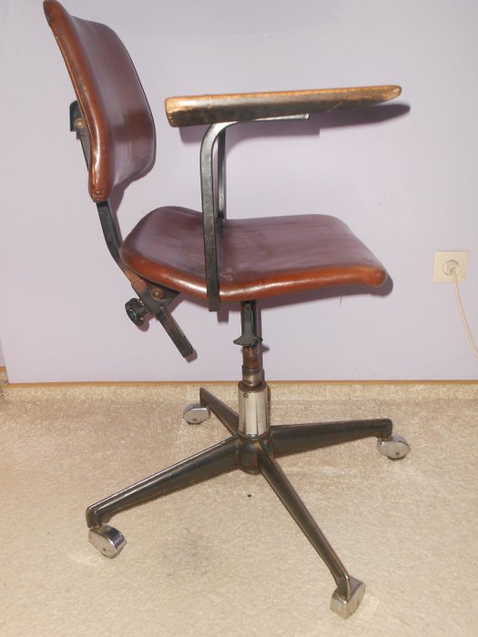 SEDUS椅子設計辦公椅，桌椅正品Ledder