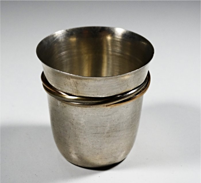 Cartier Sterling Silver 3 Color Trinity Shot Glass Goblet Baby Cup Cordial Aperitif - .925 silver - Cartier - France - 20th Century