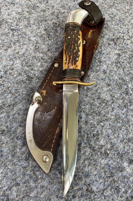 Suecia - Famous Swedish Hunting Knife  PONTUS HOLMBERG ESKILSTUNA - 1920s-30s - Hunting - Cuchillo