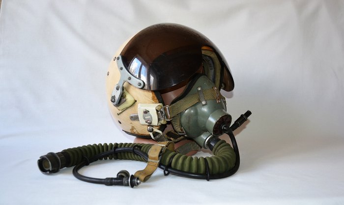 Oxygen Mask &Helmet MiG-21/29 - Original Russian CCCP - Air Force - Pilot - Helm - Aluminium