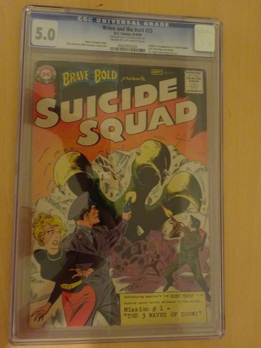 The Brave and The Bold #25 - Origin and 1st appearance of Suicide Squad - Mission #1 - "The 3 Waves of Doom!" - CGC Graded 5.0 - Softcover - Eerste druk - (1959)