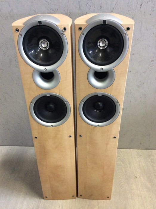 Kef - Q4 - Floor Standing Speakers