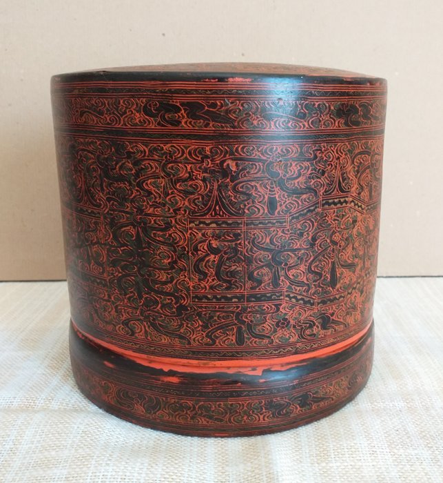 Betelbox - 漆木 - 缅甸 - Late 19th century