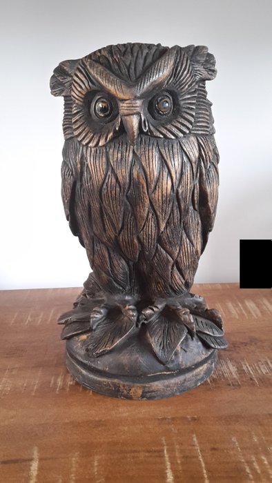 Wood carving Owl Black Forest - Wood