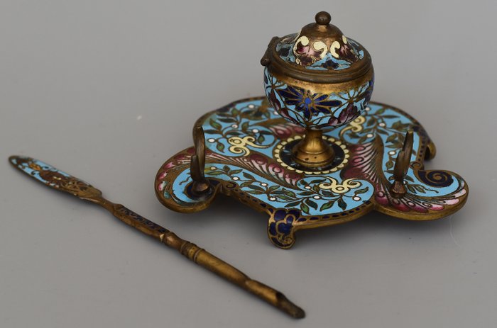Ink and its feather holder - Napoleon III - Bronze cloisonné enamels - Second half 19th century