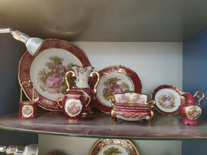 Porcelain Limoges Miniatures (28) - Porcelain
